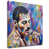 Modern vászonkép motívummal: Freddie Mercury - Legenda pod reflektormi, mikrofon lila-arany árnyalatokban, energikus hangulat | Kép Freddie Mercury - Legenda pod reflektormi – fő