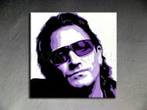Kézzel festett vászonkép motívummal: Bono-U2 lila-fekete árnyalatokban, titok és városi élet | Kézzel festett POP Art kép Bono-U2 – termék