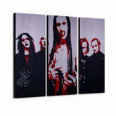Kézzel festett POP Art festmény Marilyn Manson 3 darab mm – 3D látvány a kézzel festett vászonról fehér háttéren. Domináns színek: fekete, piros, fehér.