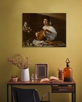 Boho stílusú vászonkép motívummal: Michelangelo Caravaggio - Lutnista, virágok, hegedű, zenei motívum, természet fehér-arany árnyalatokban, alkalmas a konyha számára – fő