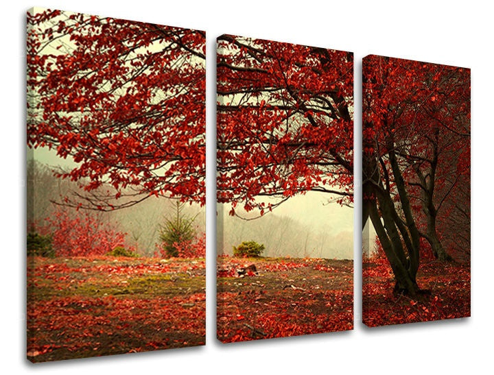 Pop art vászonkép motívummal: táj, vallási motívum, természet, fák barna-szürke árnyalatokban, nyugodt hangulat, természet és magány, háromrészes kivitel – fő