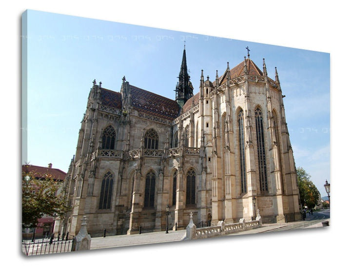 Klasszikus vászonkép motívummal: SZLOVÁKIA, építészet, vallási motívum, szlovák motívum bézs-kék árnyalatokban, nyugodt hangulat, alkalmas a iroda számára – fő