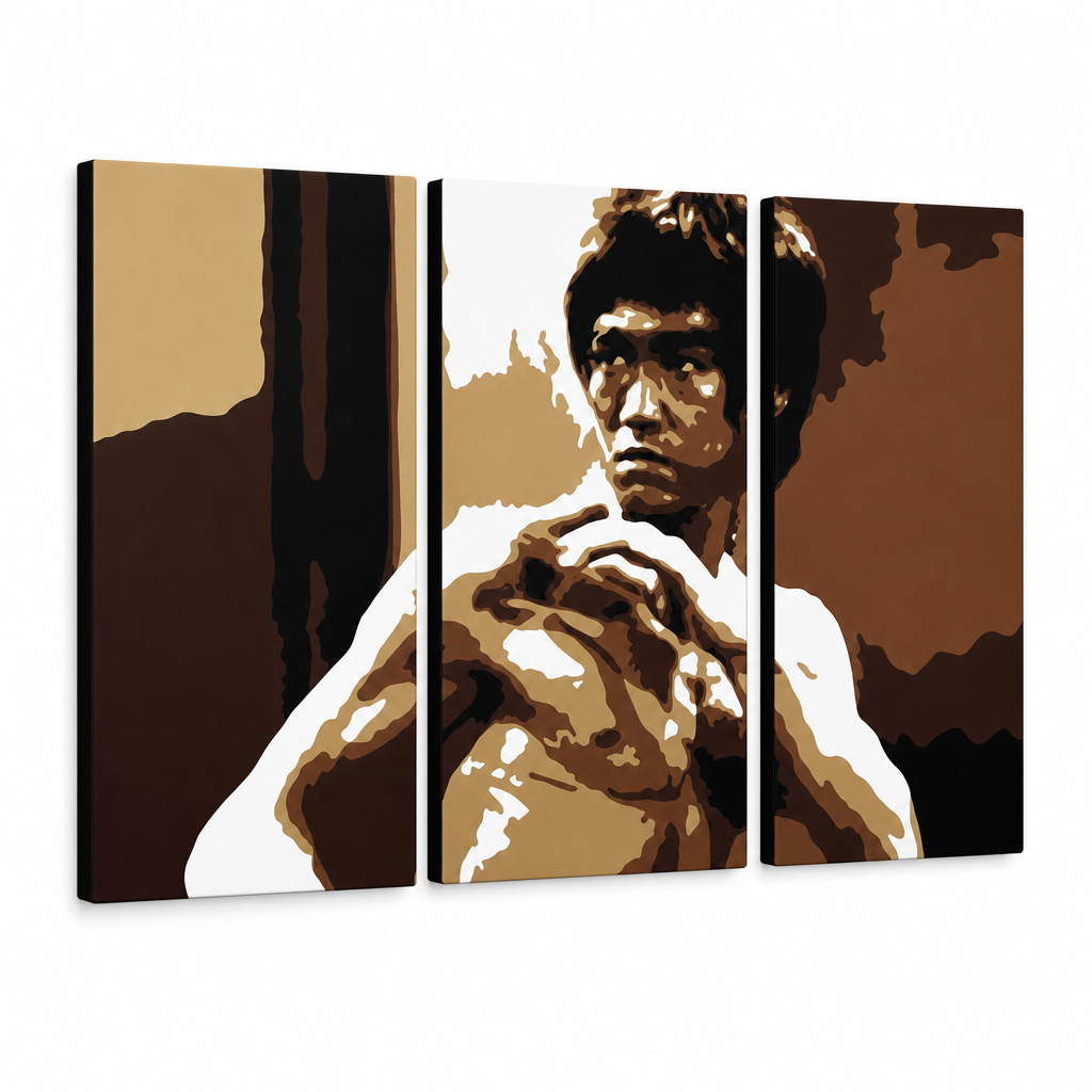 Kézzel festett POP Art festmény AL Bruce Lee 3 darab Lee – 3D látvány a kézzel festett vászonról fehér háttéren. Domináns színek: barna, bézs, fekete, arany, fehér.