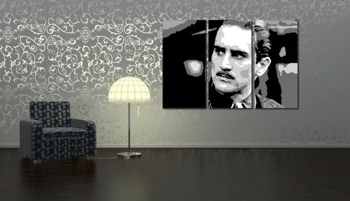 Pop art vászonkép motívummal: Godfather Rober De Niro fehér-szürke árnyalatokban felakasztva az enteriőrben dolgozószoba számára, intenzív hangulat, filmvilág és városi élet – enteriőr