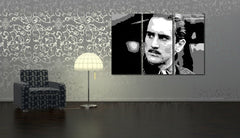 Pop art vászonkép motívummal: Godfather Rober De Niro fehér-szürke árnyalatokban felakasztva az enteriőrben dolgozószoba számára, intenzív hangulat, filmvilág és városi élet – enteriőr
