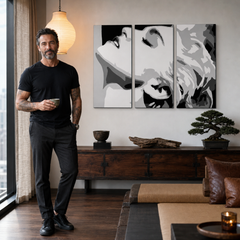 Kézzel festett POP Art festmény MADONNA 3 darab ma5 – kép modern férfi belső térben, lifestyle vizualizáció. Domináns színek: bielá, fekete, szürke.