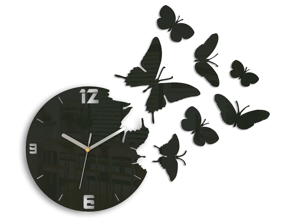 Egy fekete óra, melyből pillangók repülnek ki, fehér alapon, vászonra nyomtatva, Papilora.