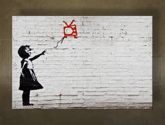 Klasszikus vászonkép motívummal: Street ART – Banksy, léggömb, táj, tenger és tengerpart lila-kék árnyalatokban, melankolikus hangulat, többrészes kivitel – fő