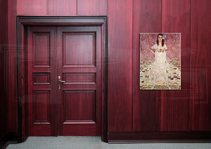 Vintage kép motívummal: MADA PRIMAVESI – Gustav Klimt, táncosnő, virágok arany árnyalatokban | Vászonkép MADA PRIMAVESI – Gustav Klimt, természet és elegancia – előnézet